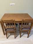Stol z dwoma krzeslami ikea