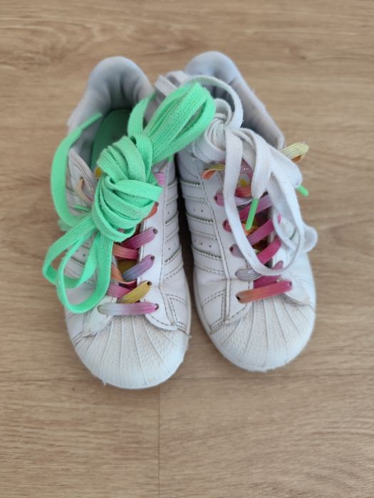 Tênis menina Adidas T29