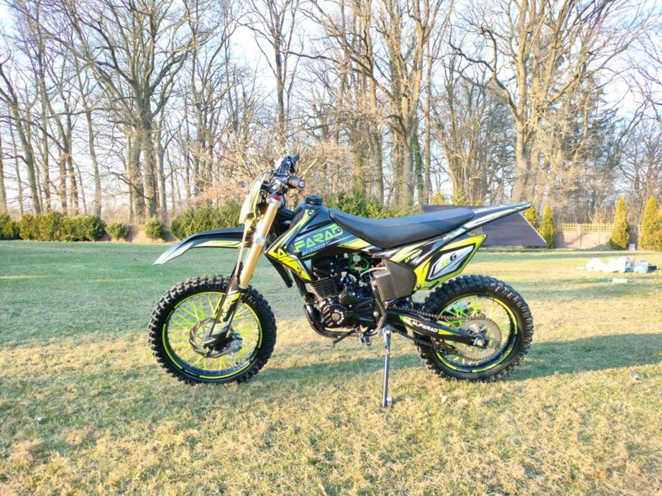 Cross Alfarad R6 250