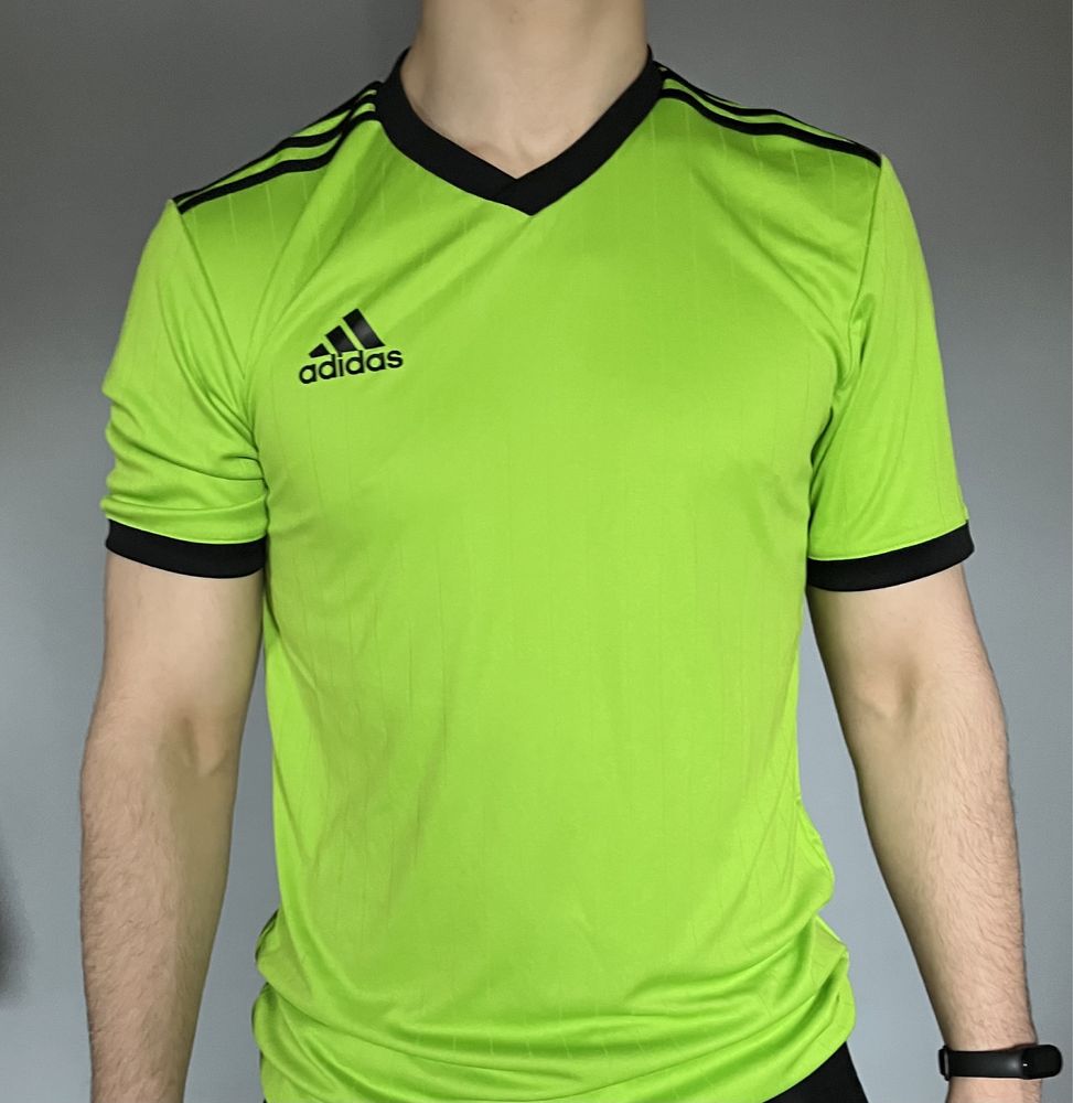 Koszulka piłkarska sportowa adidas rozmiar S/M