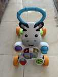 Andarilho para bebé Fisher Price em excelente estado