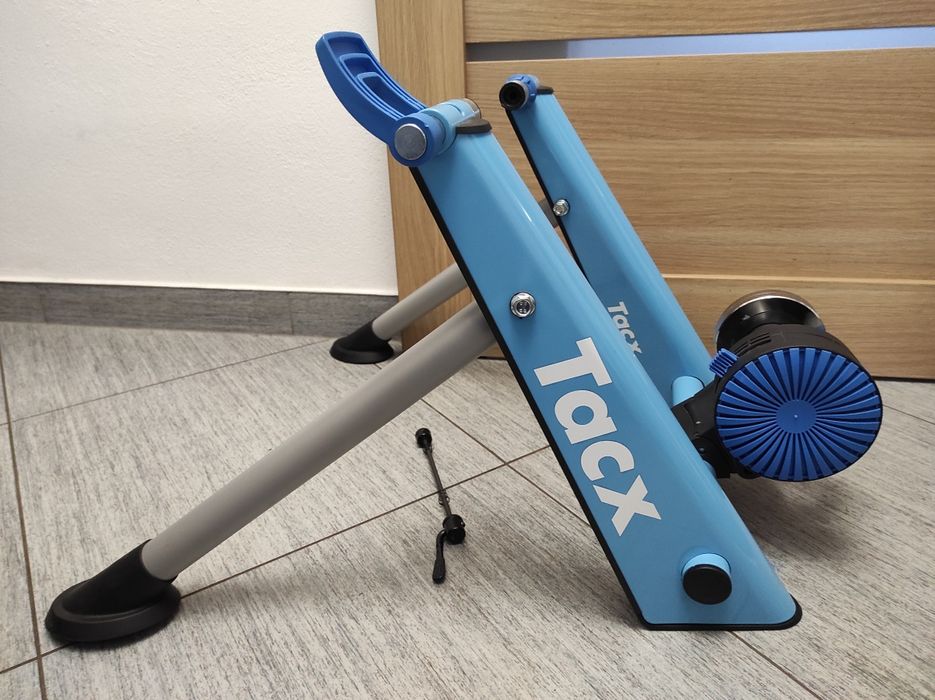 Trenażer tacx blue twist