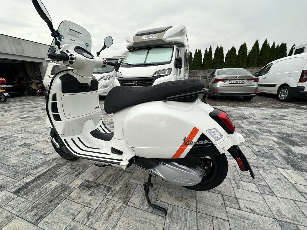 Piaggio vespa gts 300 Super 2023 rok tylko 4500 km