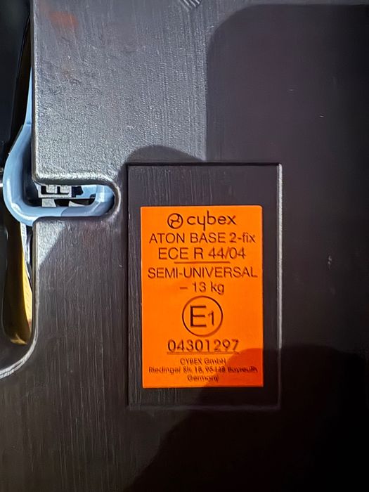 Fotelik cybex aton 5 plus baza uniwersalna cybex