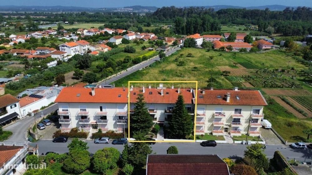 Duplex Espaçoso em Coimbra com Vista e Jardim Privado - Valor negociáv
