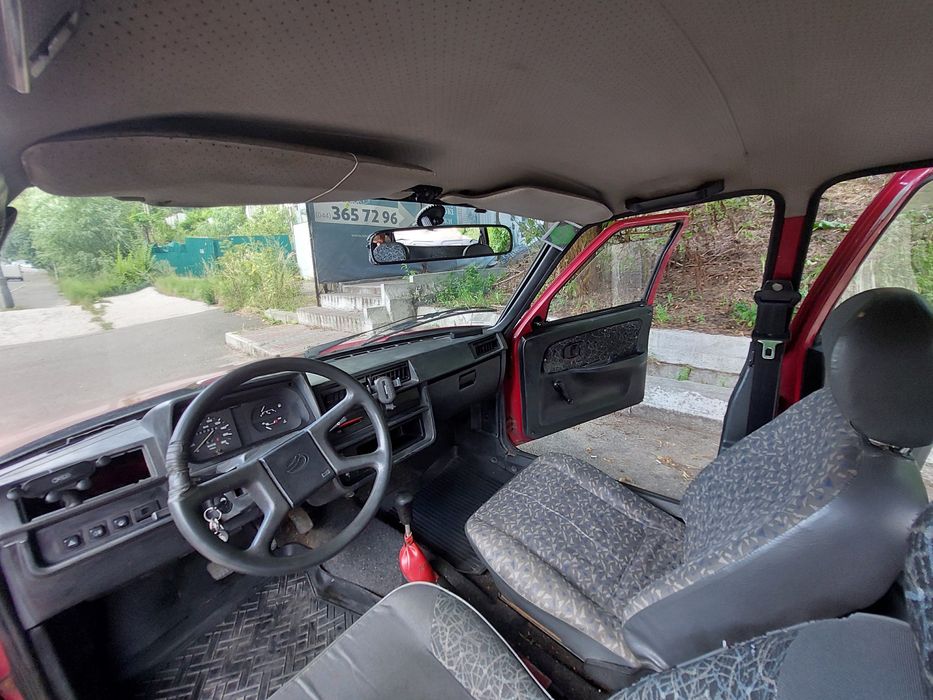 Заз  славута   на полно  ходу  по городу га 10