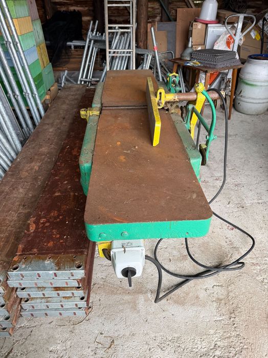 Strugarko-grubościówka