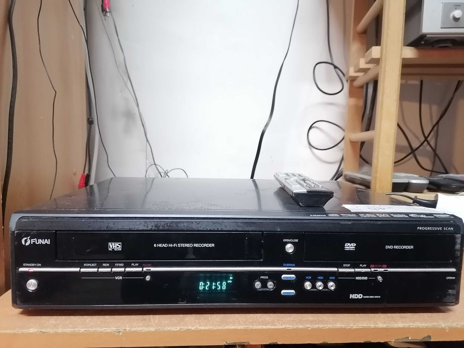 Magnetowid /Nagrywarka VHS/DVD-RW/HDD Funai TD6D-D4413 HDMI HIFI pilot