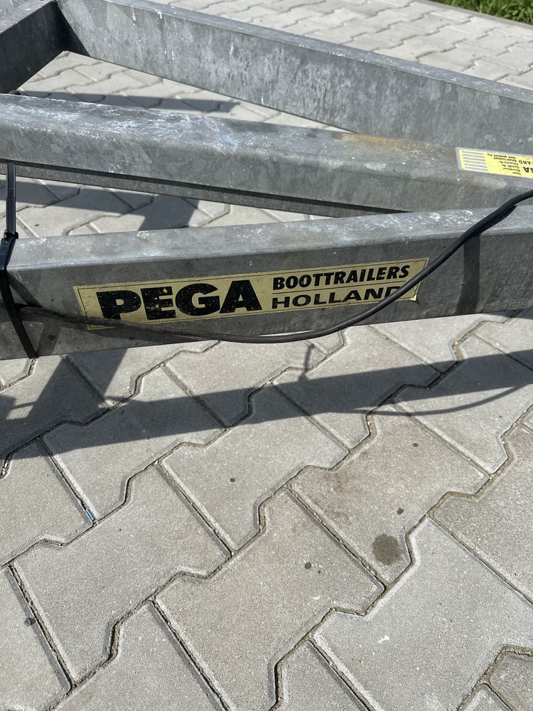 Przyczepa podlodziowa PEGA
