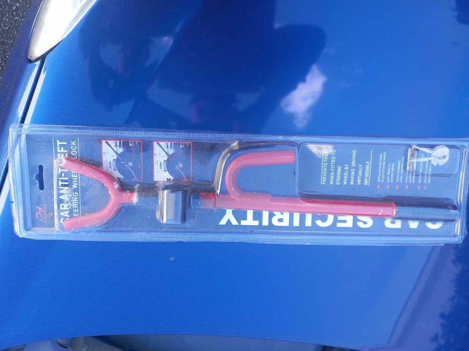 Anti-roubo bloqueador do volante do automóvel.