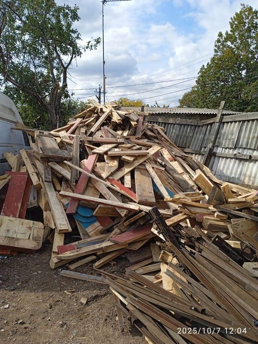 Продам дрова твёрдых пород