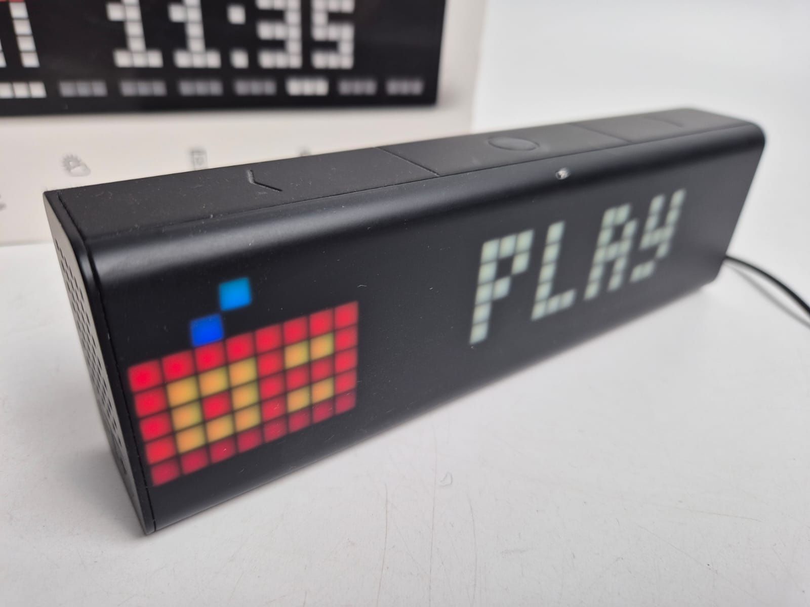 Inteligentny zegar wifi LaMetric Time