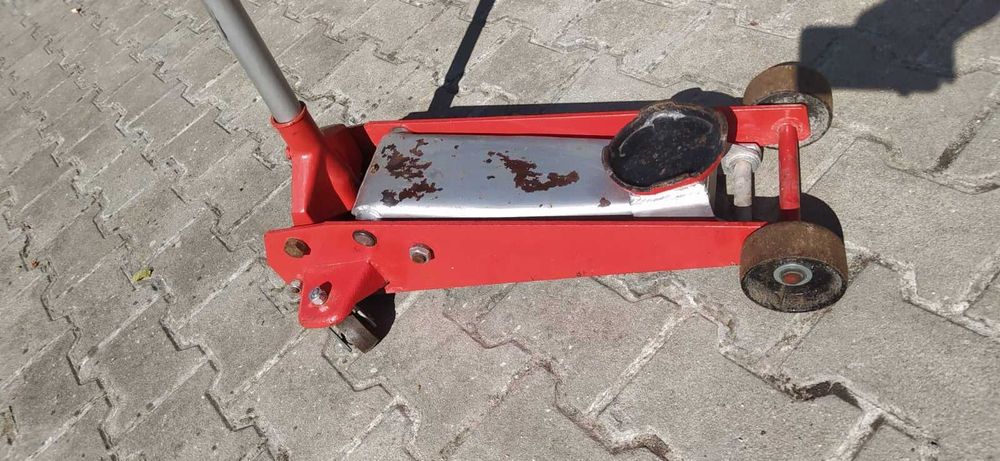 Macaco hidráulico rodas 3 Ton