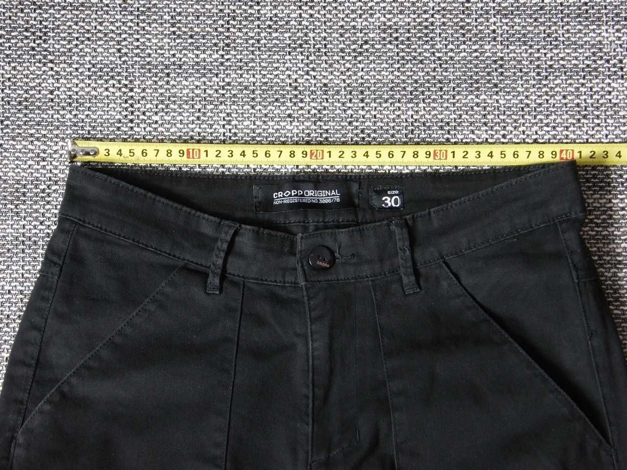 Spodnie Cropp rozmiar 30 slim streetwear workwear