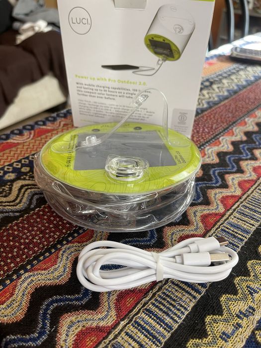 Фонарик портативный Luci