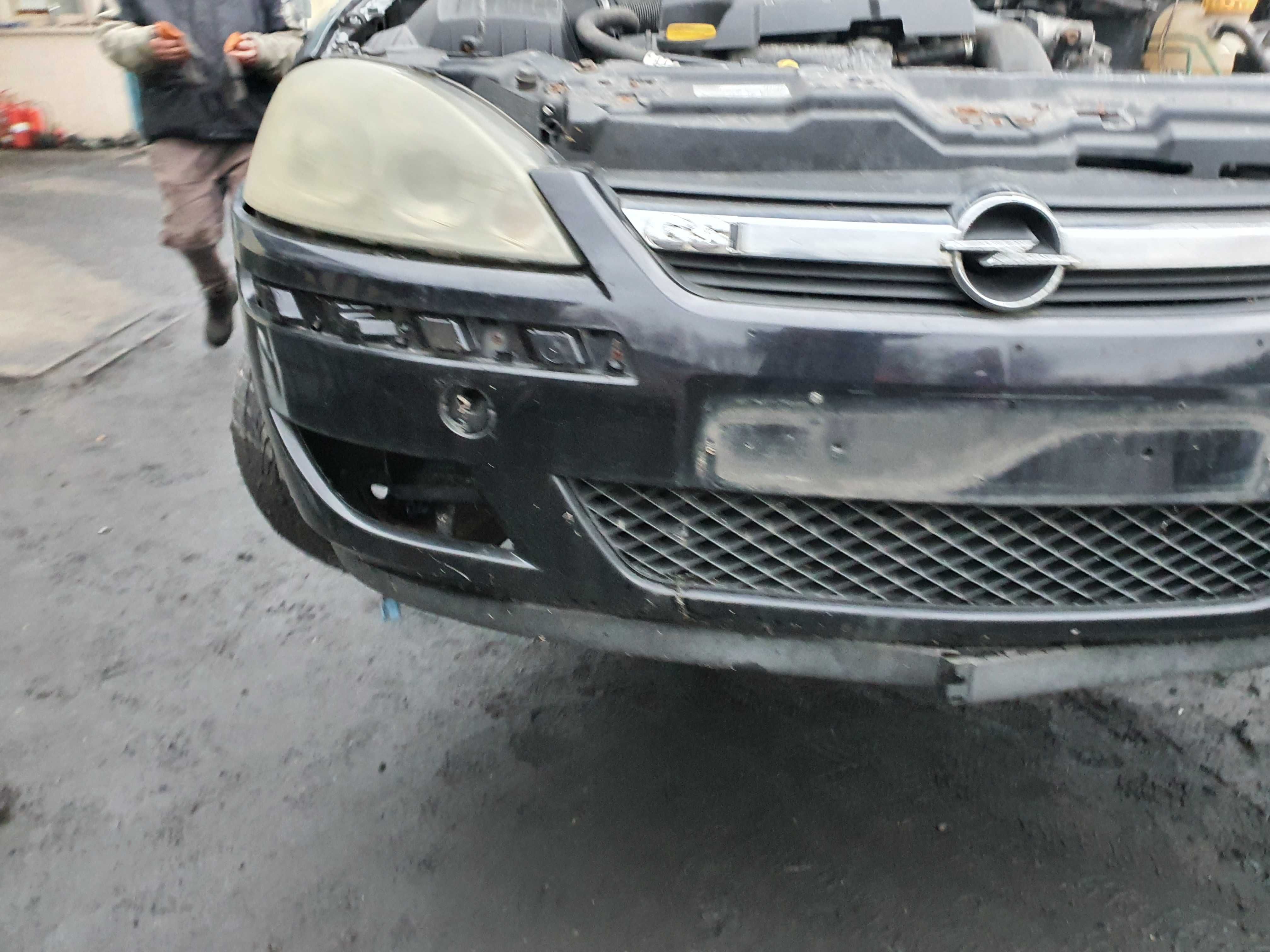 Zderzak przód Opel Corsa C Gsi OPC lift Z 20R