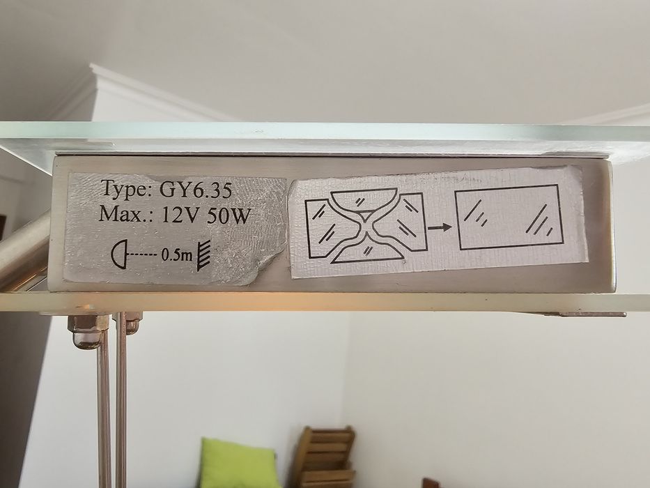 Caandeeiro de pé metal