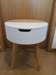 Mesa apoio/cabeceira da kasa