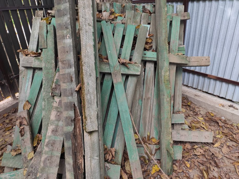 Продам дерев'яний паркан на дрова