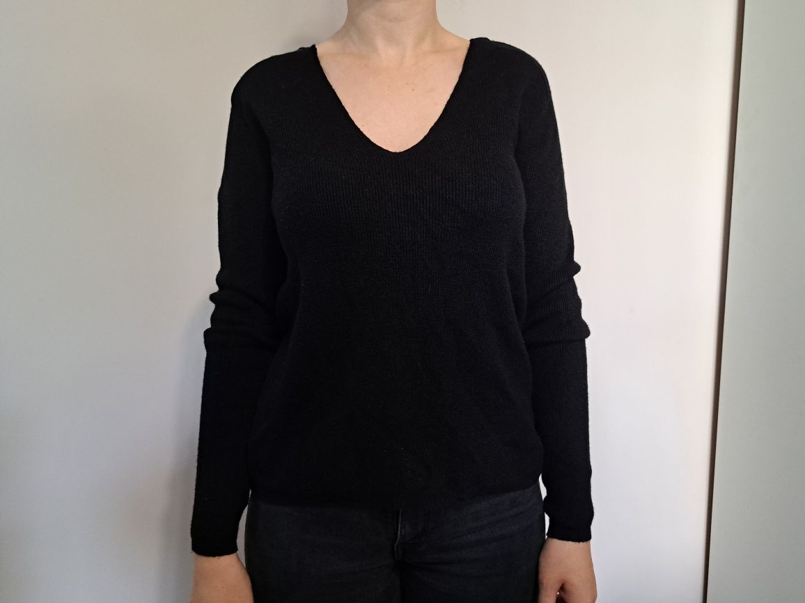 Sweter z dekoltem w serek - Next