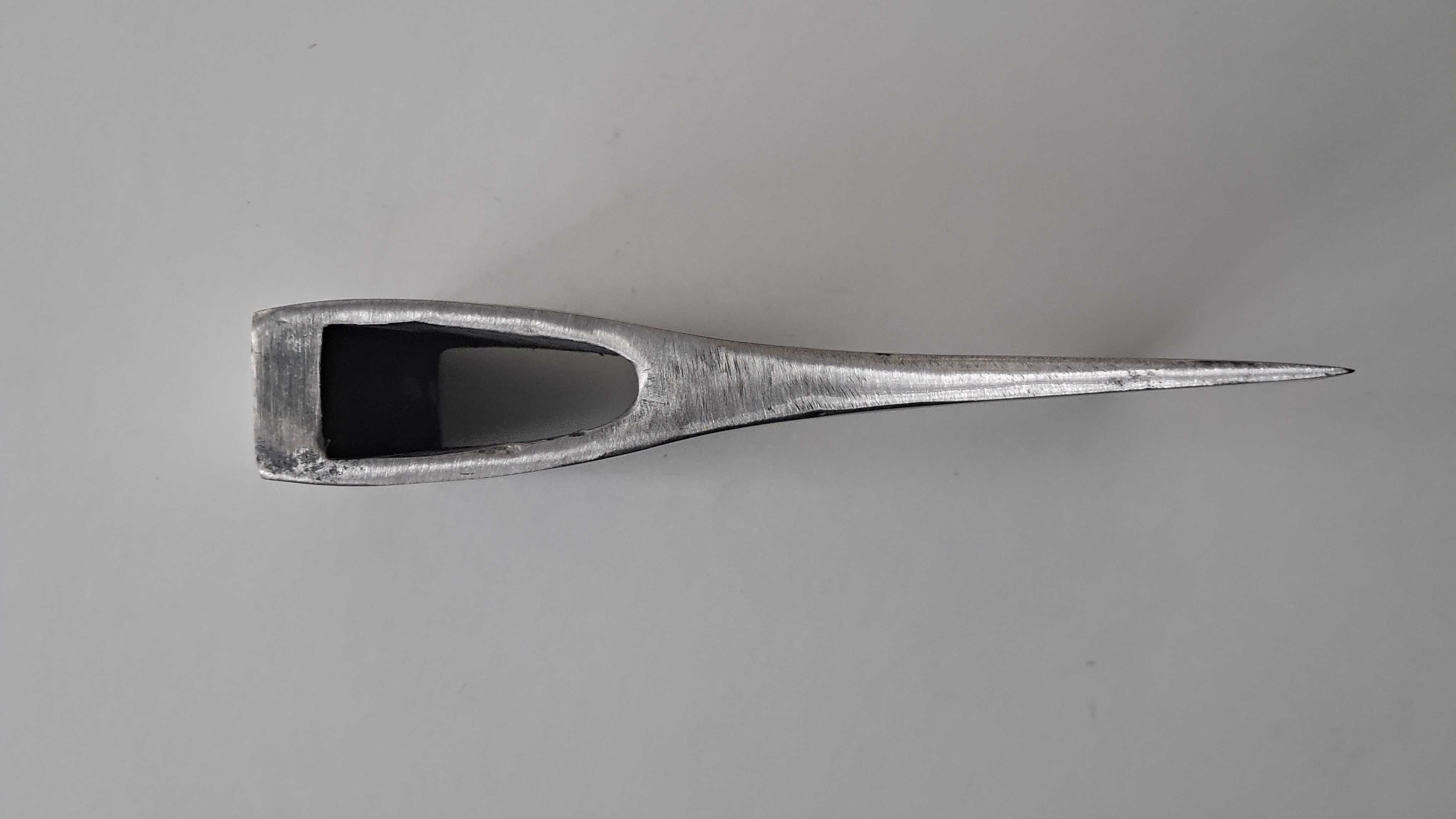 Stara siekiera Adler din 1250 stan bdb