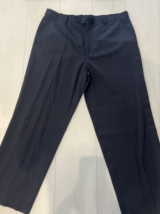 Fato de homem azul escuro