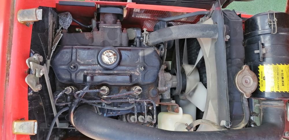 HINOMOTO C174 /4X4 /3Cilindros /23CV /frese