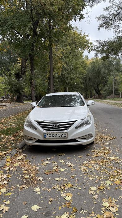 Hyundai Sonata 2013 2.0 л Газ
