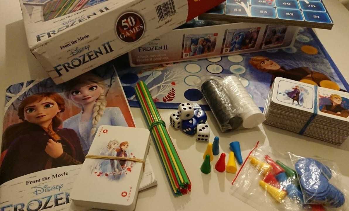 Conjunto de jogos 50 em 1, da Frozen (+5)