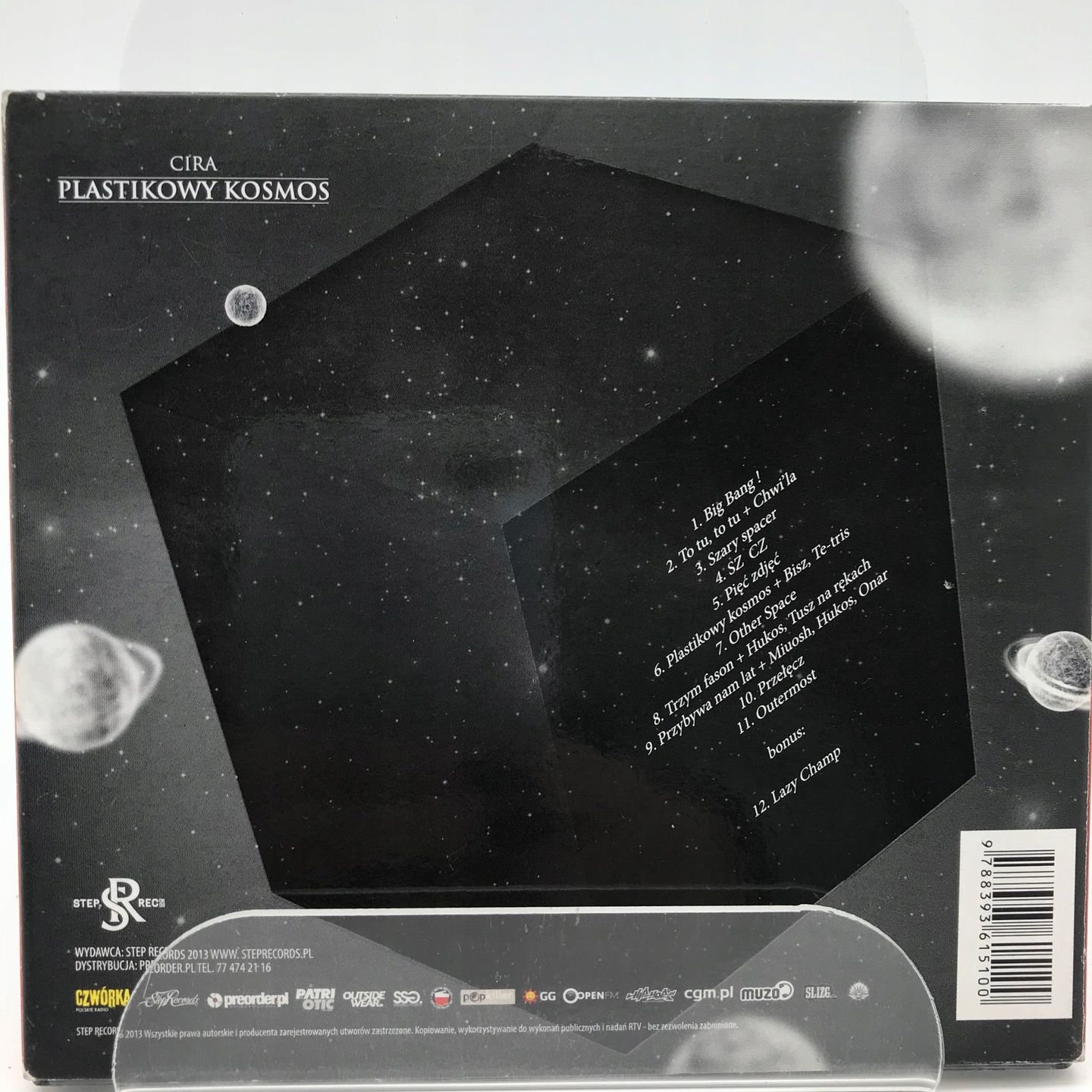 cd - cira - plastikowy kosmos