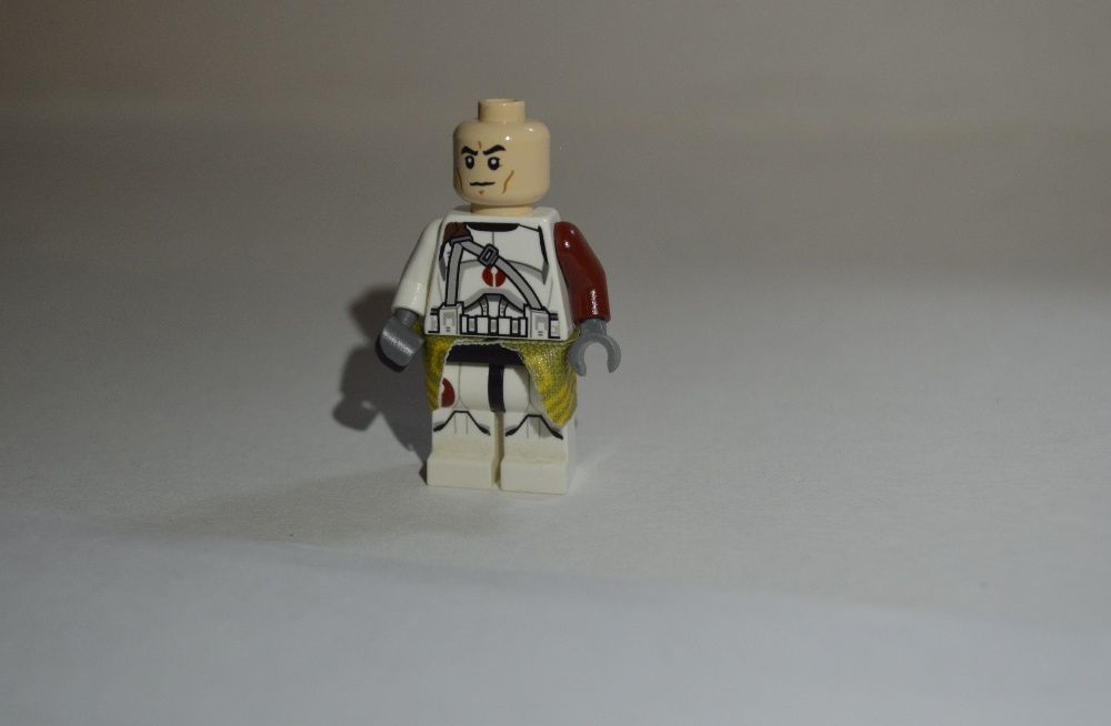 одежда для минифигурок  Lego