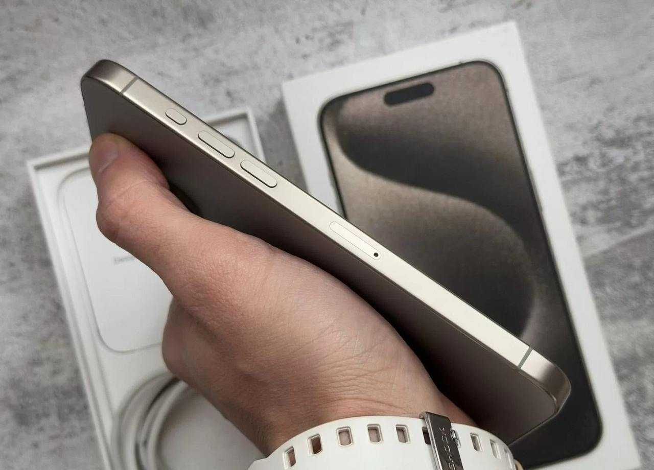 iPhone 15 Pro Max, 256 ГБ