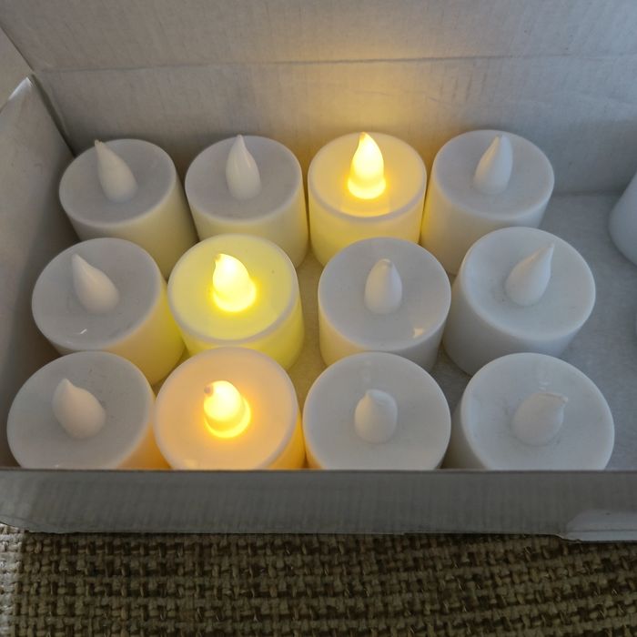 Komplety- Wieczna świeczka, bateryjki gratis !