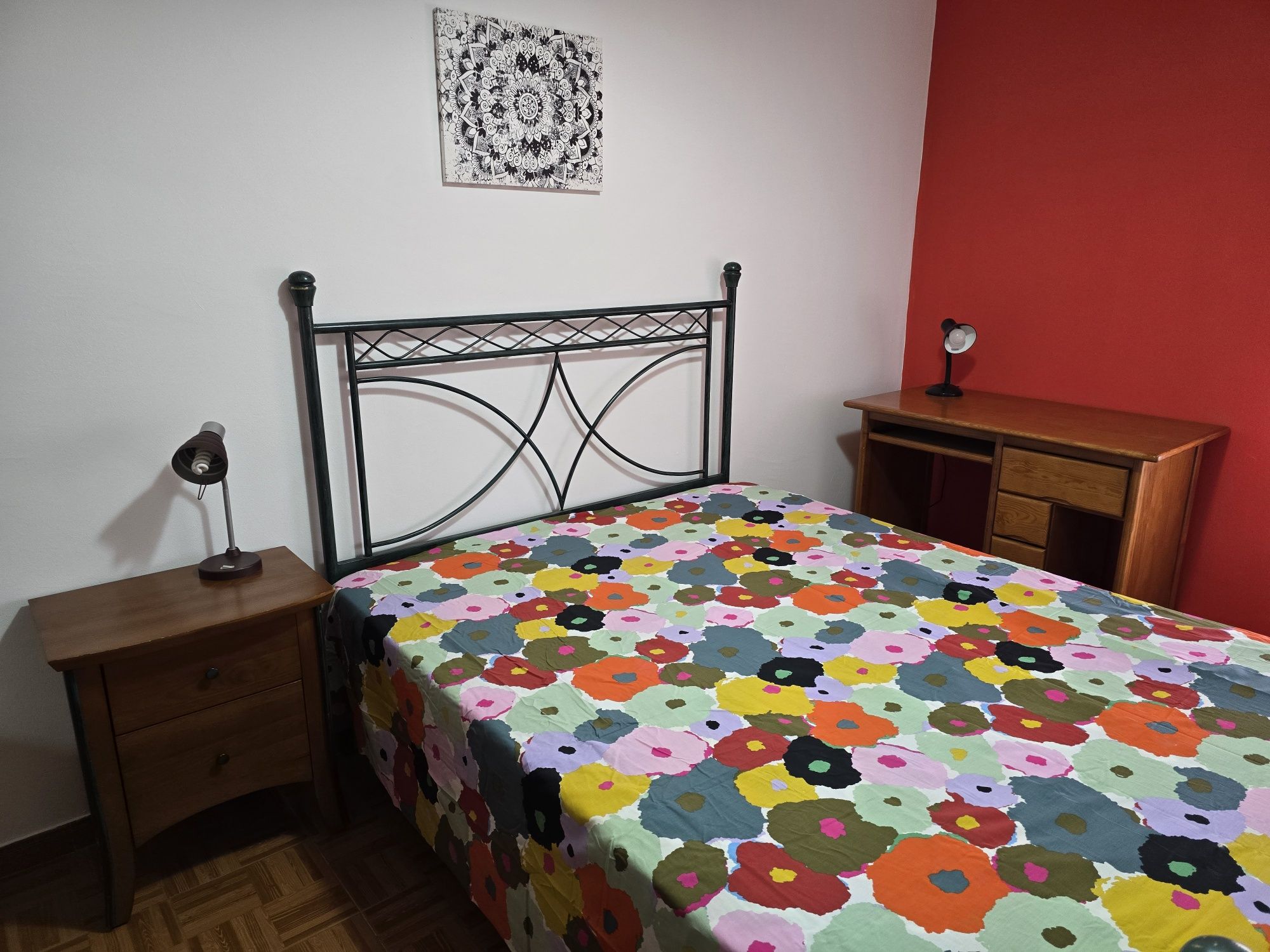 Vendo cama de ferro