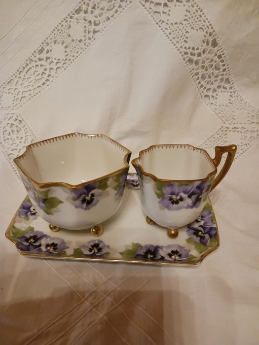 Rosenthal Victoria Luise cukiernica mlecznik na tacy bratki porcelana