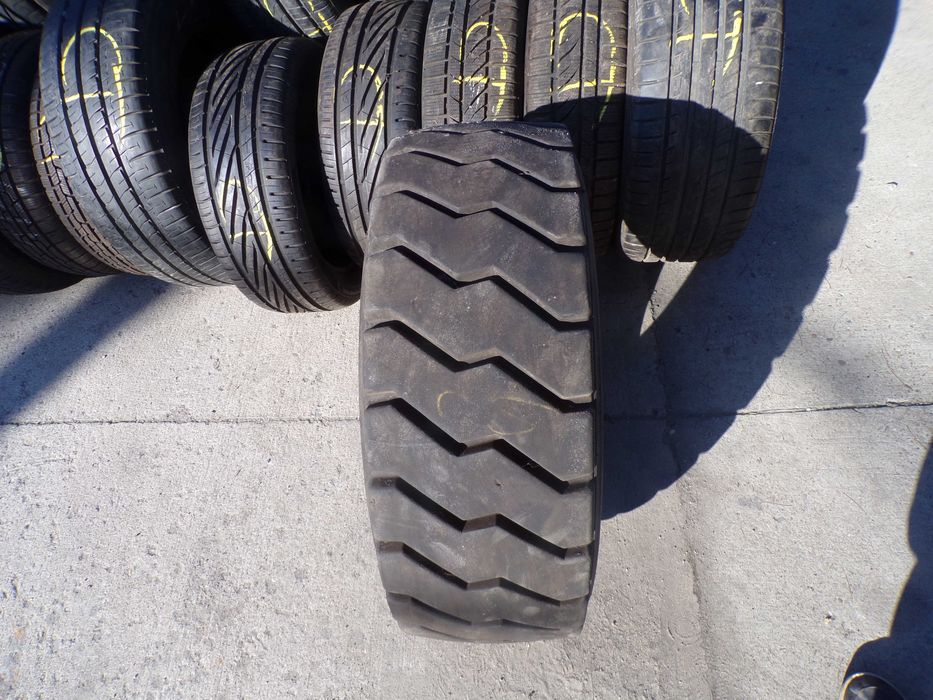 opona 250/70R15 MICHELIN XZM (260 netto)