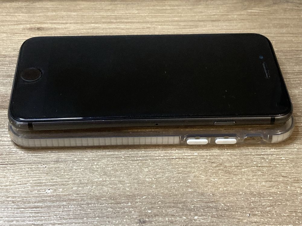 Apple iPhone 8 Space Gray 64GB, nowa bateria 100%!
