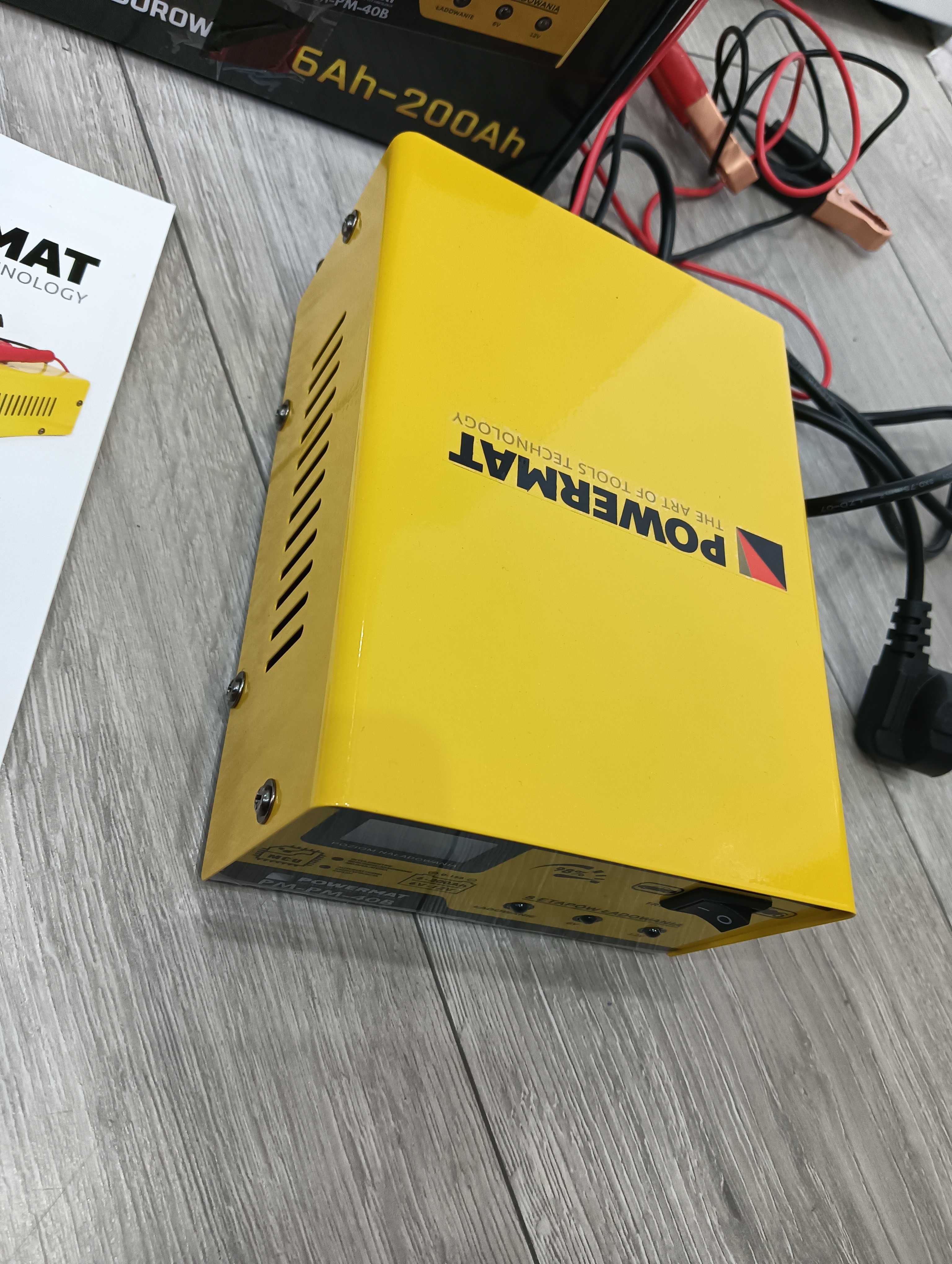 ładowarka   MIKROPROCESOROWY Akumulatorowy 6V / 12V prostownik 15A