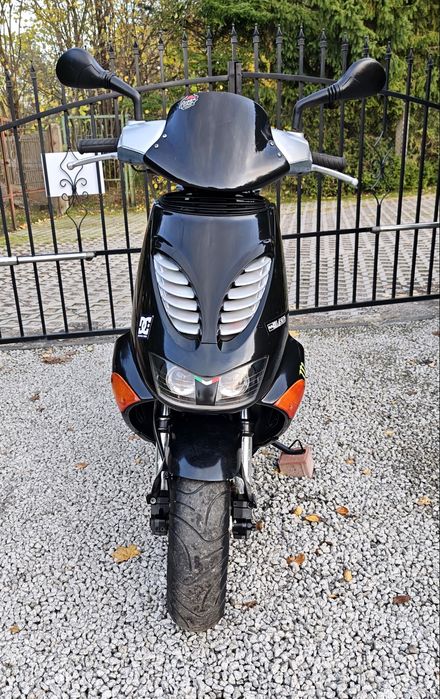 Skuter Aprilia SR 50cc 2T Minarelli LC 1300km! wydech Arrow! LED!