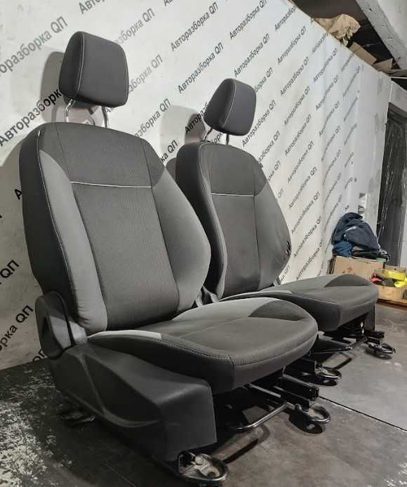 Салон (сиденья) Ford Focus MK3 седан. Разборка Ford Focus 3