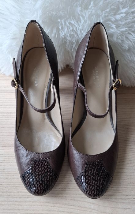 Czółenka skórzane Autograph r.39