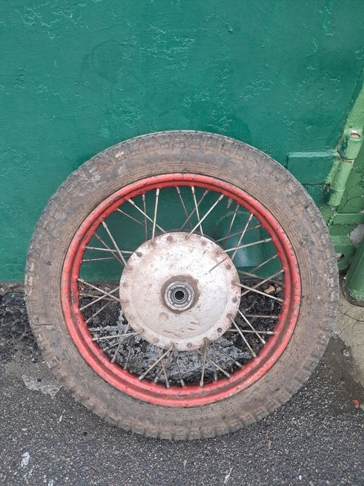 Колесо Днепр мт резина
