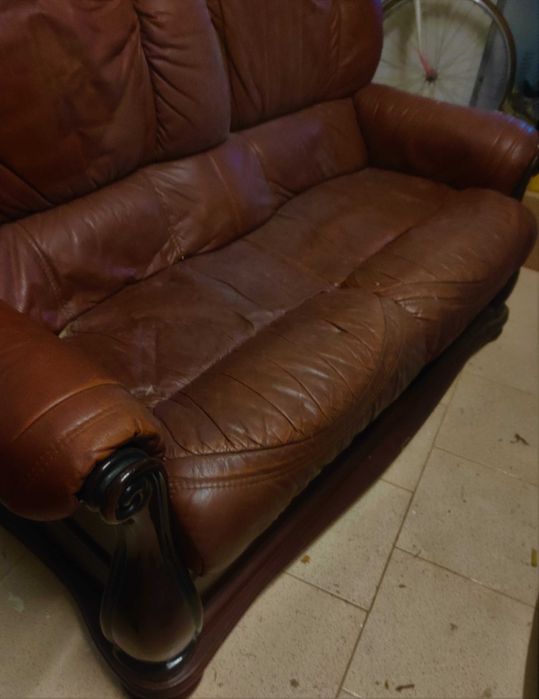 Conjunto de 2 Sofás em Madeira e Pele