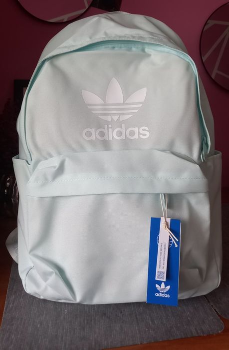 Plecak oryginalny Adidas NOWY delikatny turkusowy.