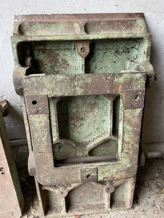 Плити на ексцентриках для верстата