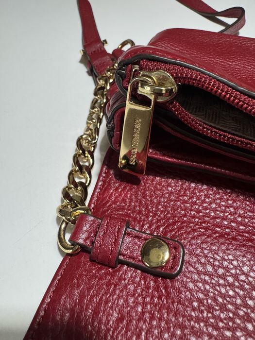 Mala Michael kors bordeaux.