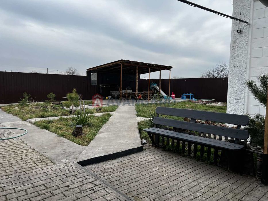 Продається будинок в смт. Курилівка