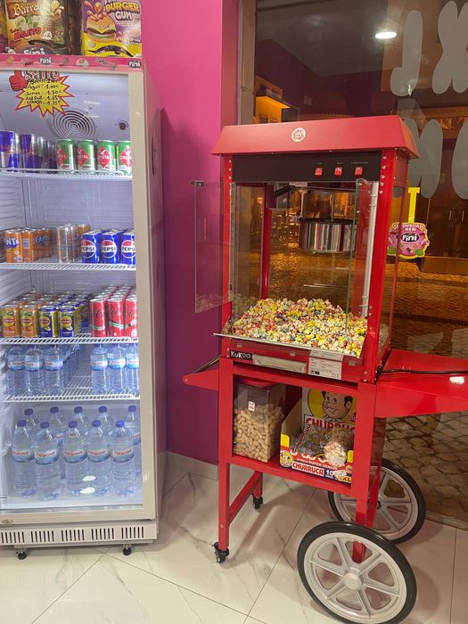 Carro pipocas como novo