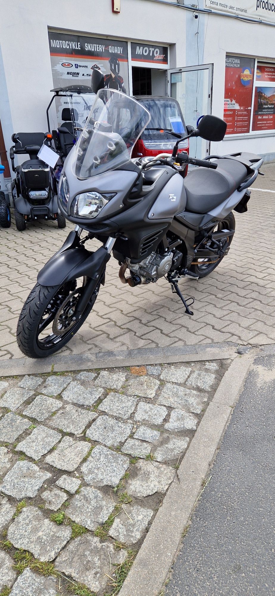 Suzuki DL 650 V-Strom rok 2016 przeb.28 tys km z Niemiec