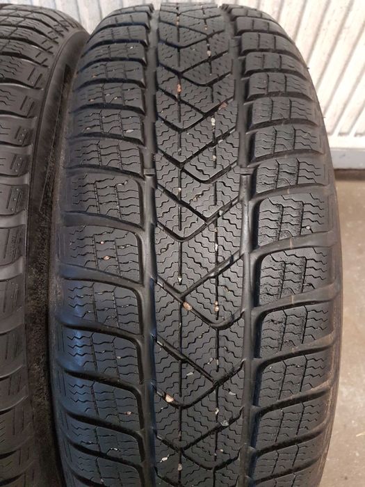 205/65 R16 2 sztuki Pirelli